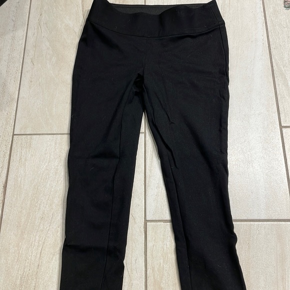 INC International Concepts- Petite Black Seamless Leggings - Picture 4 of 6